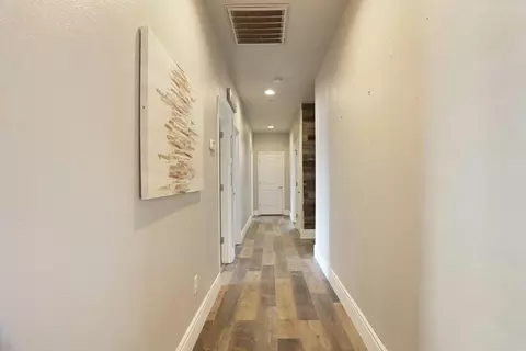 Entry Way - 21187 E Rose Clover Ln, Linden, CA 95236 photo 4 of 4