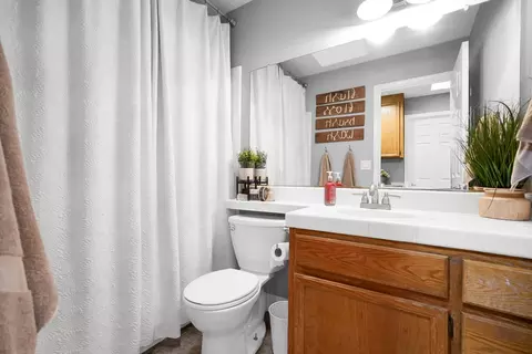 Bath - 2117 Norik Dr, Modesto, CA 95355 photo 2 of 2