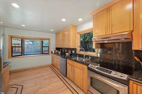 Kitchen - 774 Hawthorn Ln, Davis, CA 95616 photo 1 of 3