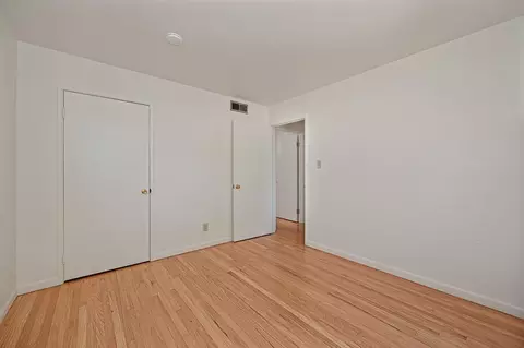Bedroom - 774 Hawthorn Ln, Davis, CA 95616 photo 4 of 8