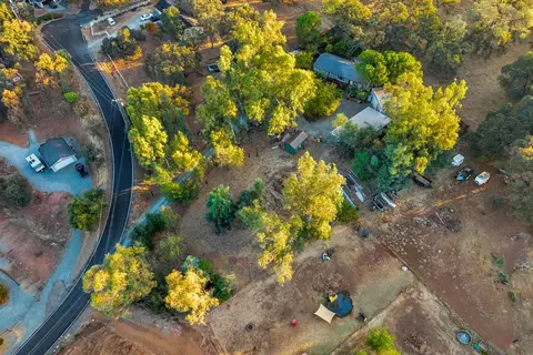 6783 Pollock Ct, Valley Springs, CA 95252