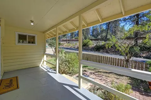 Exterior - 19205 Geisendorfer Rd, Applegate, CA 95703 photo 2 of 11