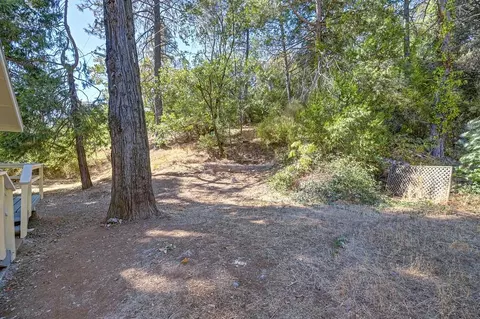 Exterior - 19205 Geisendorfer Rd, Applegate, CA 95703 photo 3 of 11