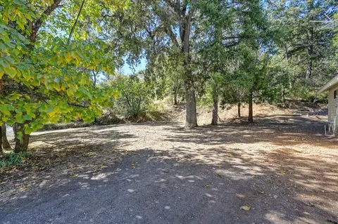 Exterior - 19205 Geisendorfer Rd, Applegate, CA 95703 photo 9 of 11