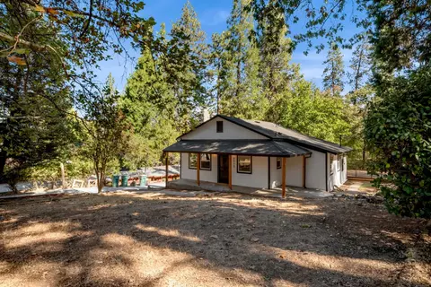 Exterior - 3113 Clark St, Placerville, CA 95667 photo 2 of 15