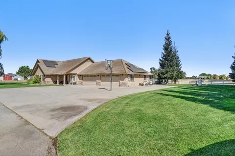 Exterior - 12647 E Tokay Colony Rd, Lodi, CA 95240 photo 26 of 26