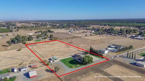 View/Area - 12647 E Tokay Colony Rd, Lodi, CA 95240 photo 2 of 12