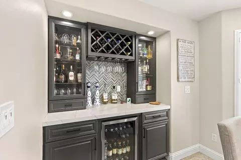 Kitchen - 12647 E Tokay Colony Rd, Lodi, CA 95240 photo 6 of 10