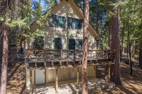 Exterior - 2721 Sioux Trl, Arnold, CA 95223 photo 10 of 17