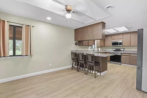 Kitchen - 10284 E Underwood Rd, Acampo, CA 95220 photo 6 of 6