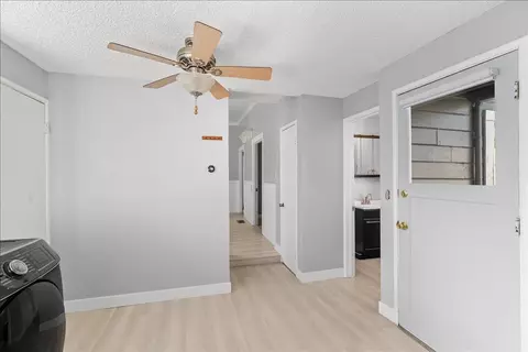 Entry Way - 1736 Baker Ave, Escalon, CA 95320 photo 3 of 3