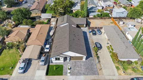 View/Area - 431 Sycamore Ave, Manteca, CA 95336 photo 1 of 3