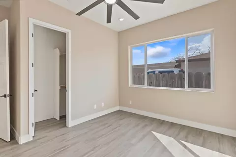 Bedroom - 431 Sycamore Ave, Manteca, CA 95336 photo 1 of 6