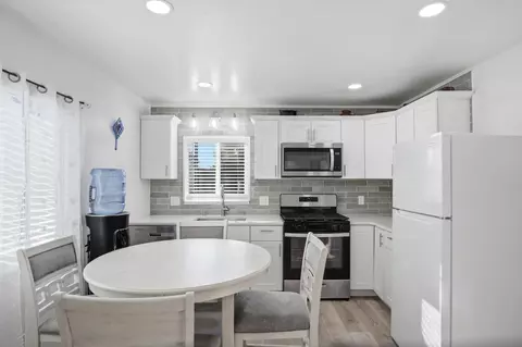 Kitchen - 4736 Carlson Way, Salida, CA 95368 photo 1 of 1