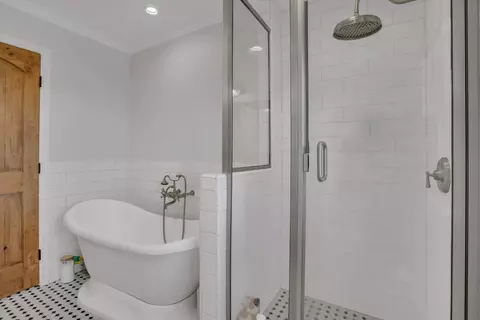 Bath - 7700 Mchenry Ave, Modesto, CA 95356 photo 2 of 9