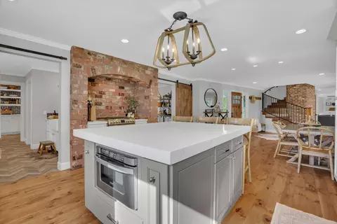 Kitchen - 7700 Mchenry Ave, Modesto, CA 95356 photo 4 of 7