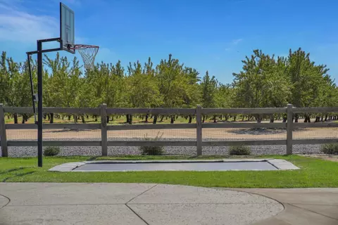 Exterior - 7700 Mchenry Ave, Modesto, CA 95356 photo 17 of 29