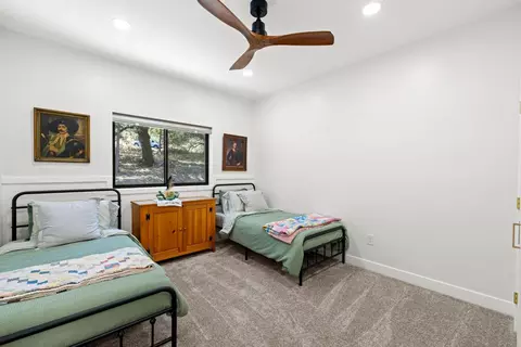 Bedroom - 5524 Bucks Bar Cir, Placerville, CA 95667 photo 2 of 5