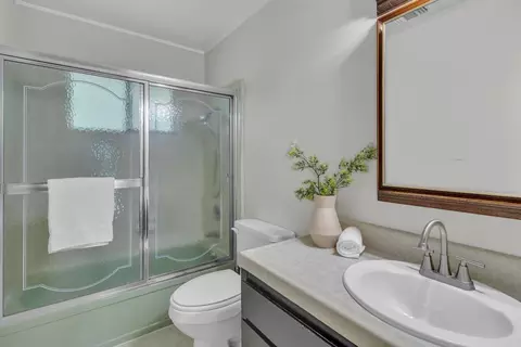 Bath - 5539 Crestline Dr, Foresthill, CA 95631 photo 4 of 5