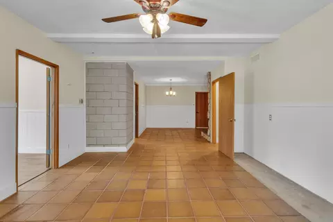 Living - 5539 Crestline Dr, Foresthill, CA 95631 photo 3 of 4
