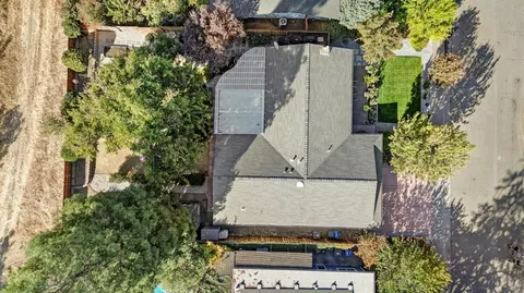 View/Area - 3422 Breton Ave, Davis, CA 95616 photo 2 of 8