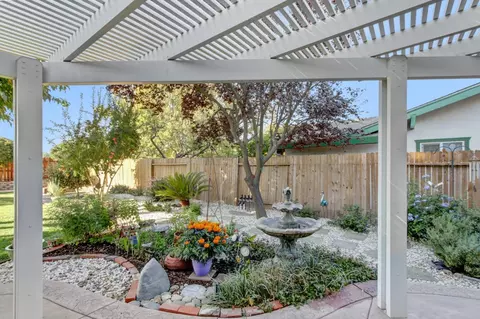 Exterior - 3422 Breton Ave, Davis, CA 95616 photo 7 of 17