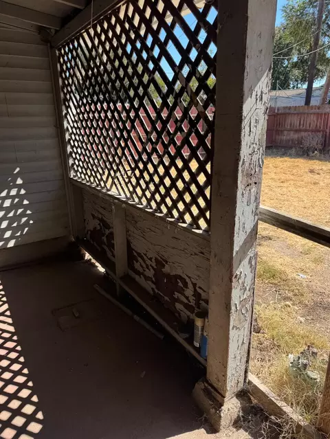 Exterior - 1836 E Poplar St, Stockton, CA 95205 photo 3 of 12