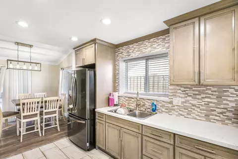 Kitchen - 104 Broadview Way, Winters, CA 95694 photo 3 of 3