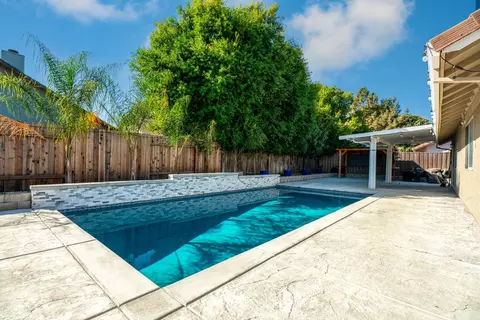 Exterior - 104 Broadview Way, Winters, CA 95694 photo 2 of 7