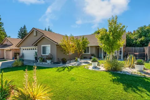 Exterior - 104 Broadview Way, Winters, CA 95694 photo 6 of 7