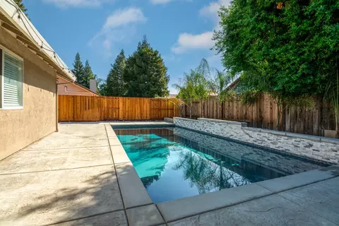 Exterior - 104 Broadview Way, Winters, CA 95694 photo 3 of 7