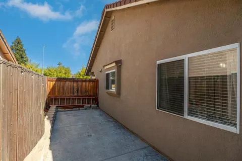 Exterior - 104 Broadview Way, Winters, CA 95694 photo 7 of 7