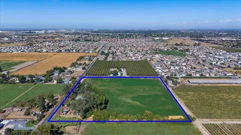 21080 S Oleander Ave, Manteca, CA 95337 photo 7