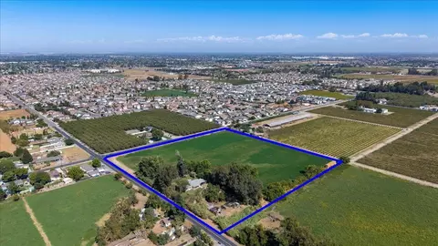 21080 S Oleander Ave, Manteca, CA 95337 photo 6