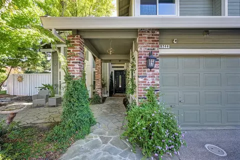 9244 Cupertino Dr, Elk Grove, CA 95624