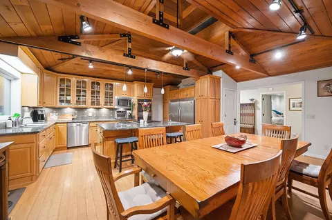 Kitchen - 1005 Sandalwood Dr, Murphys, CA 95247 photo 2 of 7