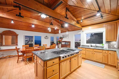 Kitchen - 1005 Sandalwood Dr, Murphys, CA 95247 photo 1 of 7