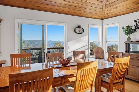 Dining - 1005 Sandalwood Dr, Murphys, CA 95247 photo 2 of 4