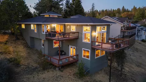 Exterior - 1005 Sandalwood Dr, Murphys, CA 95247 photo 8 of 12