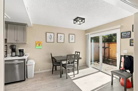 Dining - 1893 Cherokee Dr #2, Salinas, CA 93906 photo 1 of 2