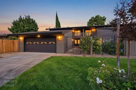7551 Fairway Two Ave, Fair Oaks, CA 95628