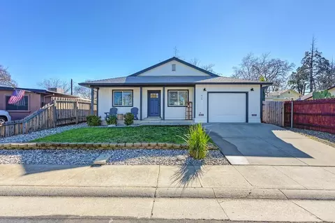 920 Parry St, Roseville, CA 95678