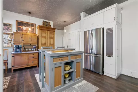 Kitchen - 22 S Auburn St, Colfax, CA 95713 photo 3 of 4