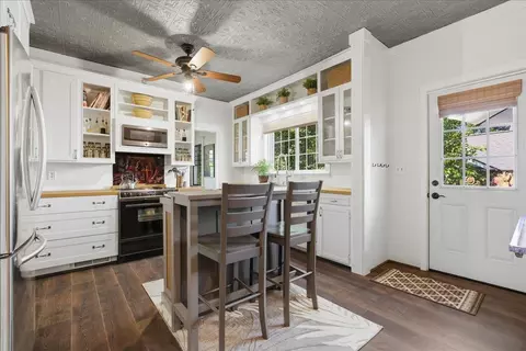 Kitchen - 22 S Auburn St, Colfax, CA 95713 photo 1 of 4