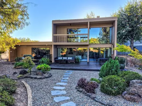 15007 Lago Dr, Rancho Murieta, CA 95683