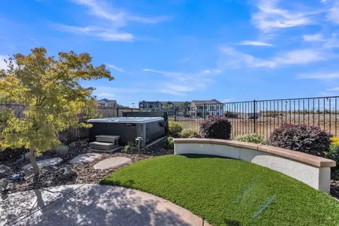 Exterior - 4336 Hummingbird Cir, Folsom, CA 95630 photo 10 of 15