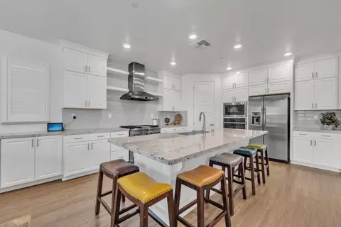 Kitchen - 4336 Hummingbird Cir, Folsom, CA 95630 photo 3 of 8