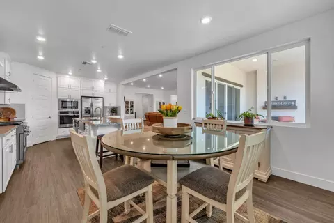 Dining - 4336 Hummingbird Cir, Folsom, CA 95630 photo 4 of 4