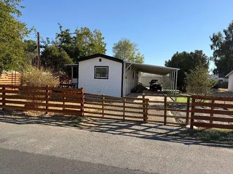 1932 8th Ave, Olivehurst, CA 95961