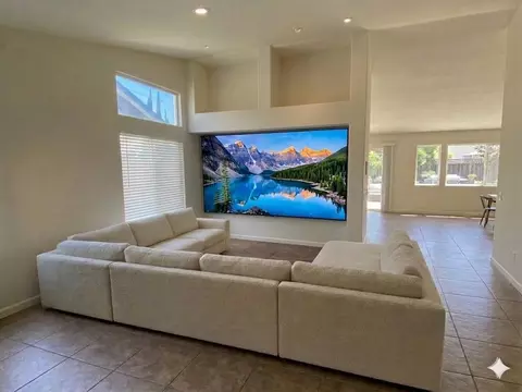 Living - 2529 Rushing River Dr, Modesto, CA 95351 photo 2 of 3